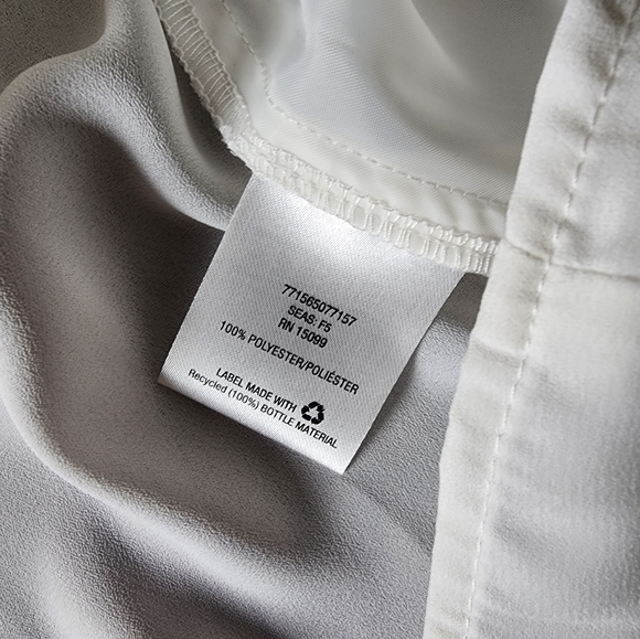 Covington white flowy/sheer tank - Picture 6 of 8